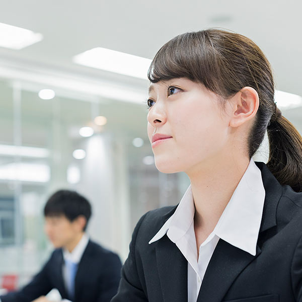 採用情報